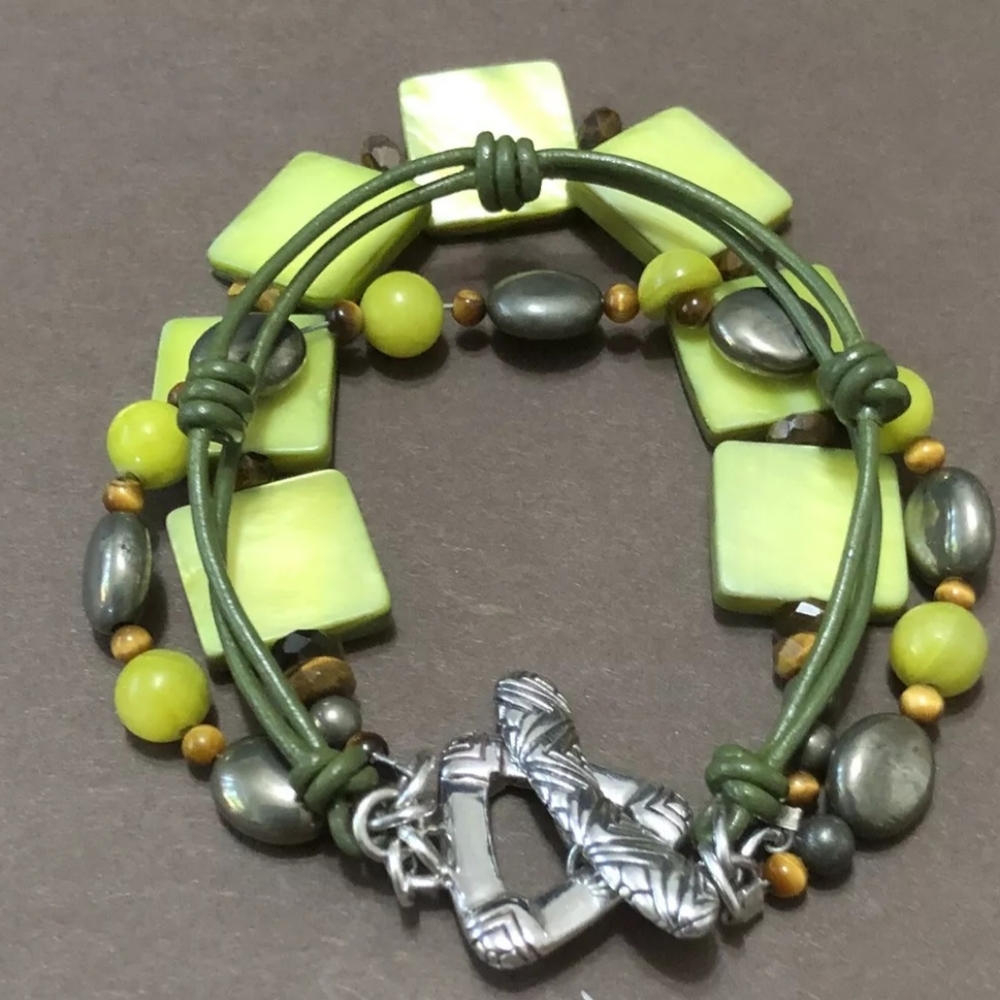 Silpada Green Mother of Pearl and 925 Sterling Bracelet